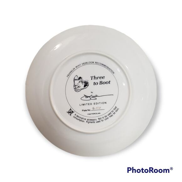 Franklin Mint THREE TO BOOT Labrador Puppies Collector Plate by James Killen - Picture 3 of 5